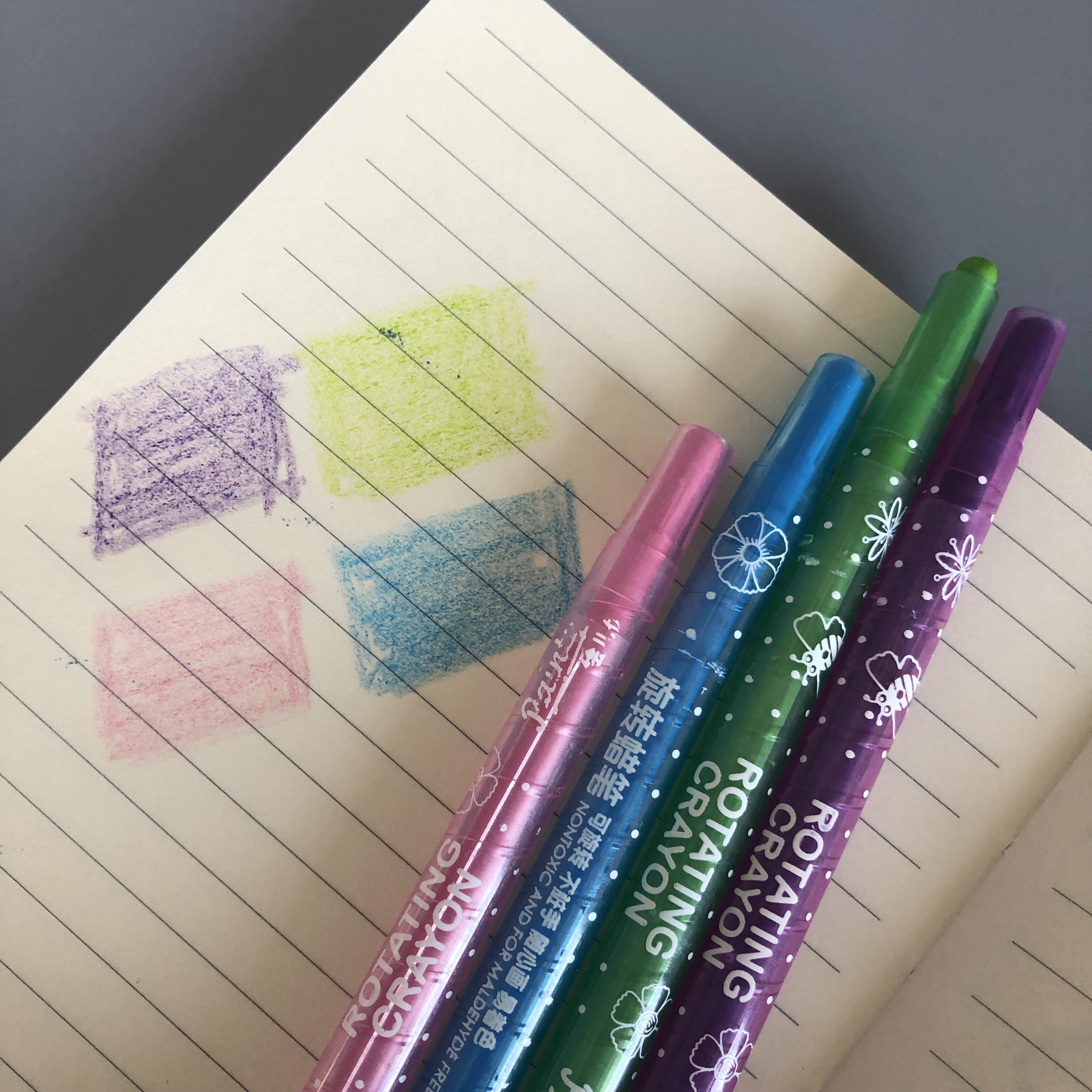 12colors Children′s Spinning Crayons Set with 13cm Long Crayons