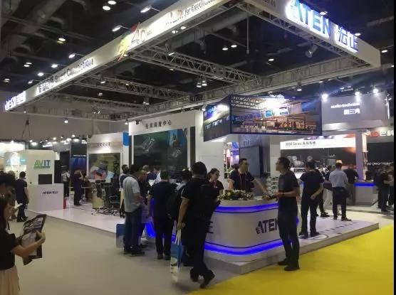 ATEN宏正工作人员在InfoComm China2019现场